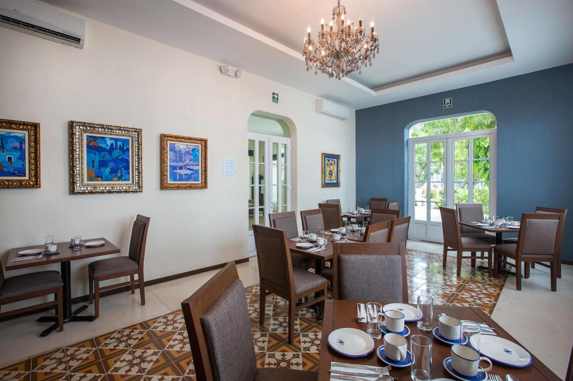 Delfina Boutique Hotel Merida Exterior photo